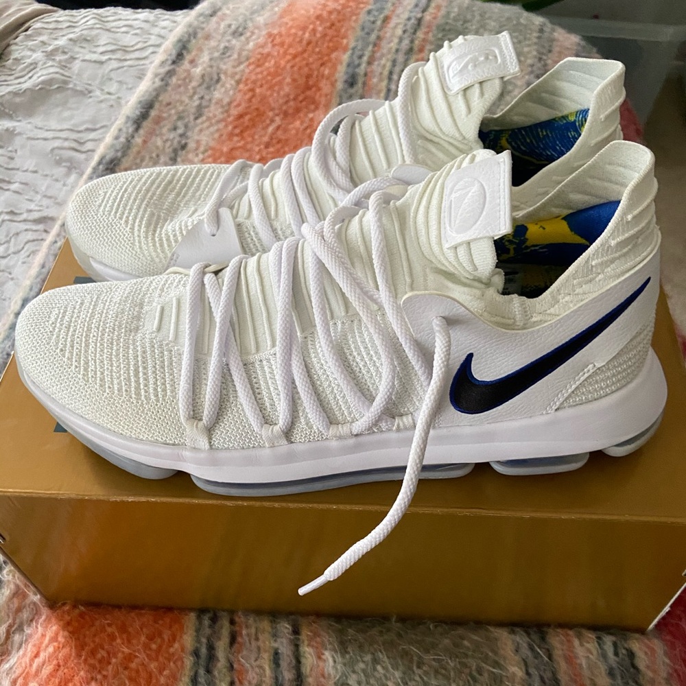 NIKE ZOOM KD10 - Size 14. Like New, Worn Once